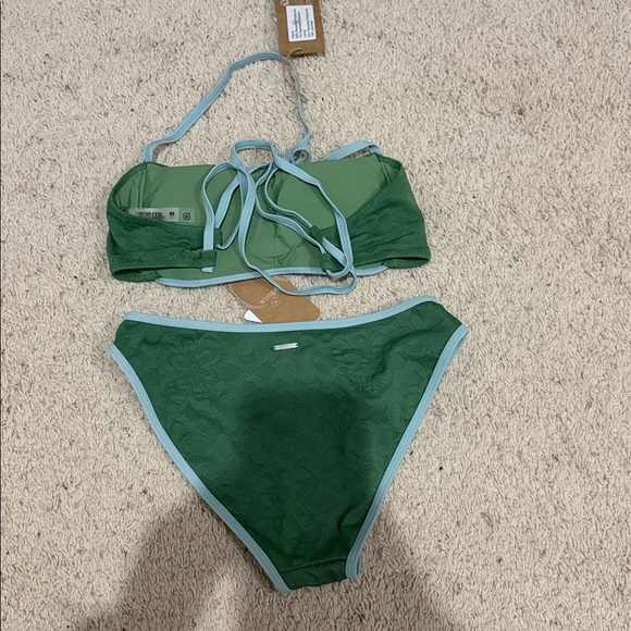 Green Bikini Set - Picture 2 of 3
